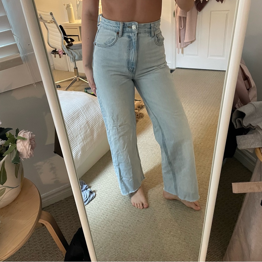 Light Blue High-Waisted Women's Jeans